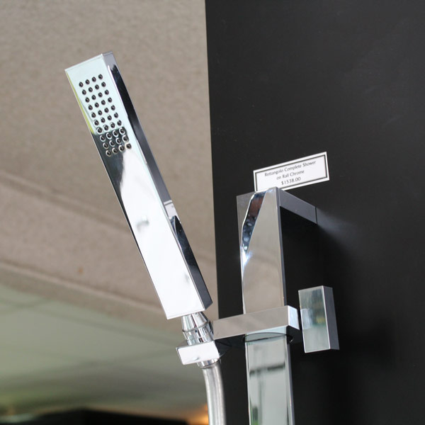 Rettangolo Complete Shower Mixer on Rail Chrome on display